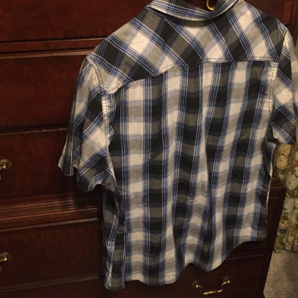 Helix Short Sleeve button down shirt - Picture 5 of 5